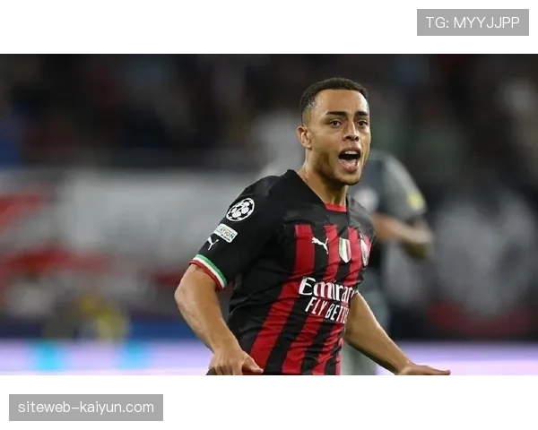 顺足边锋回归分析：马丁内利换位右路体现中低位防守需求